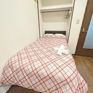 アパート Shibuya House, 東京都